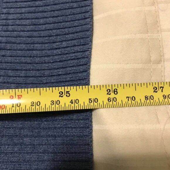 Banana Republic Extra Fine Merino Wool Sweater - Picture 6 of 8